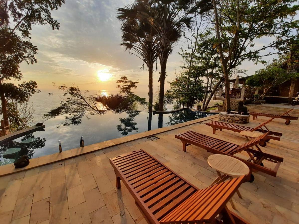 Edge Resort, Yogyakarta Парангтритис Екстериор снимка