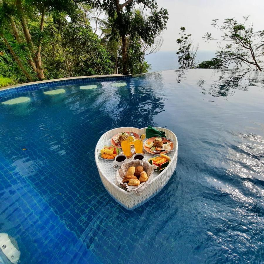 Edge Resort, Yogyakarta Парангтритис Екстериор снимка