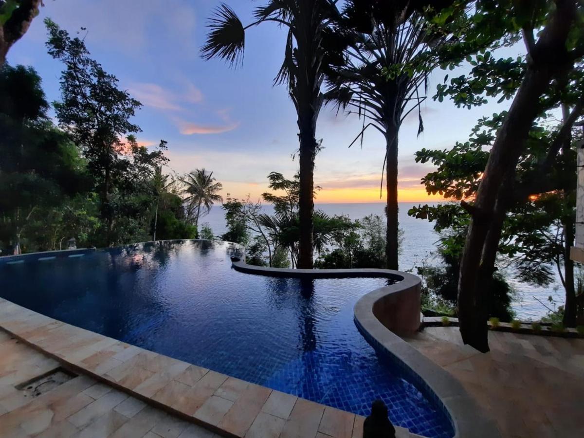 Edge Resort, Yogyakarta Парангтритис Екстериор снимка