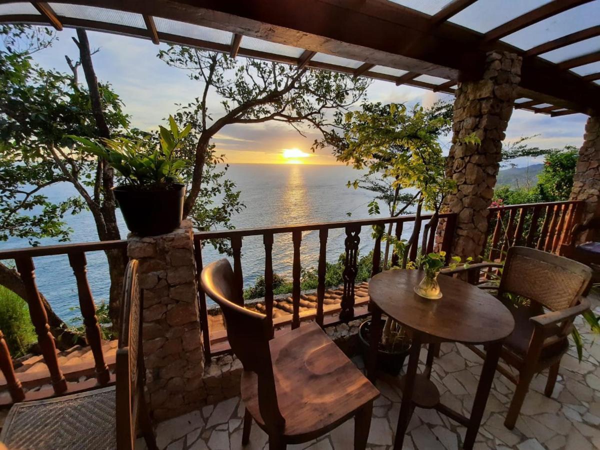 Edge Resort, Yogyakarta Парангтритис Екстериор снимка