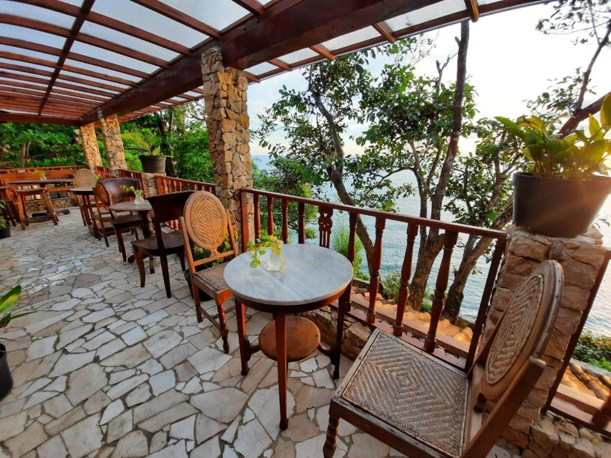 Edge Resort, Yogyakarta Парангтритис Екстериор снимка