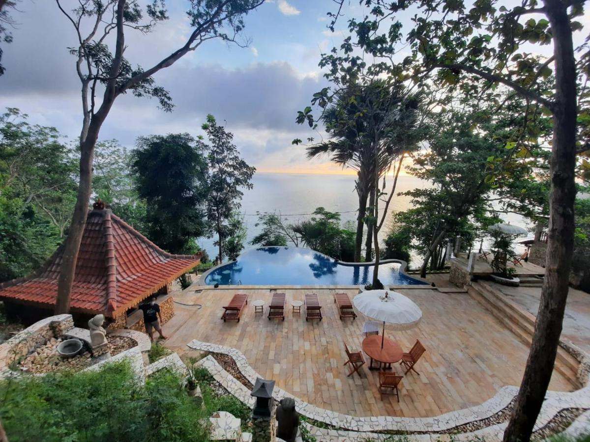 Edge Resort, Yogyakarta Парангтритис Екстериор снимка