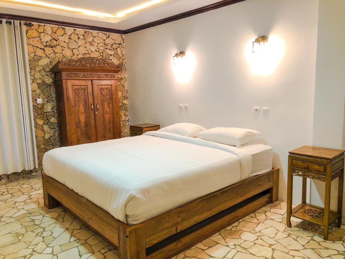 Edge Resort, Yogyakarta Парангтритис Екстериор снимка